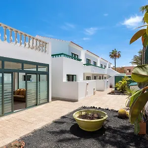 https://apartamentos-erika.in-canary-islands.com