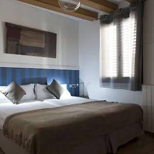 https://mh-apartments-liceo.topbarcelonahotels.com